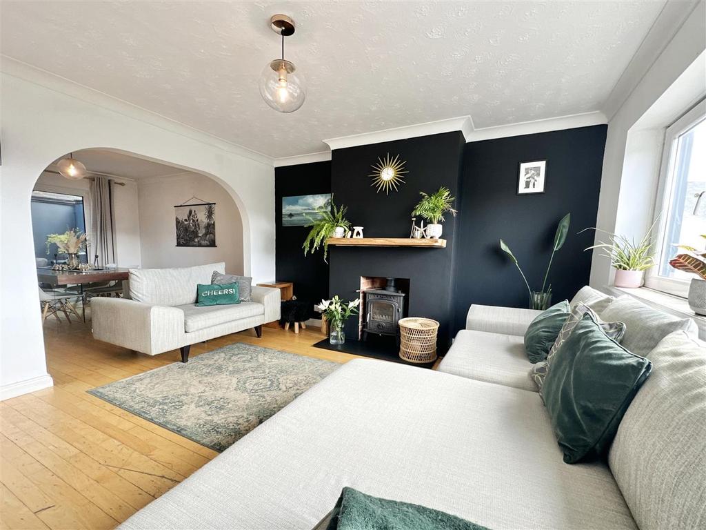 Dashpers, Brixham 3 bed detached house for sale £345,000