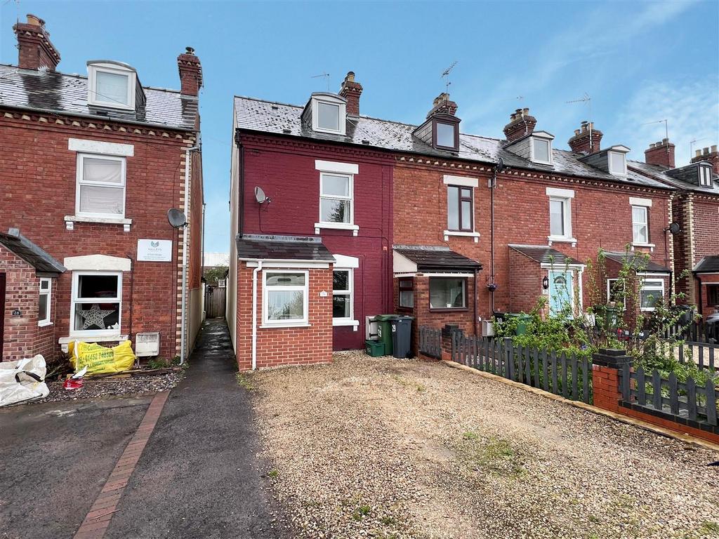 Avenue Terrace, Stonehouse 3 bed end of terrace house for sale £283,000