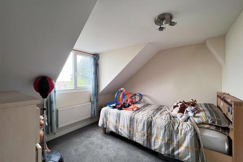 29 Avenue Terrace, Stonehouse, GL10 3RE