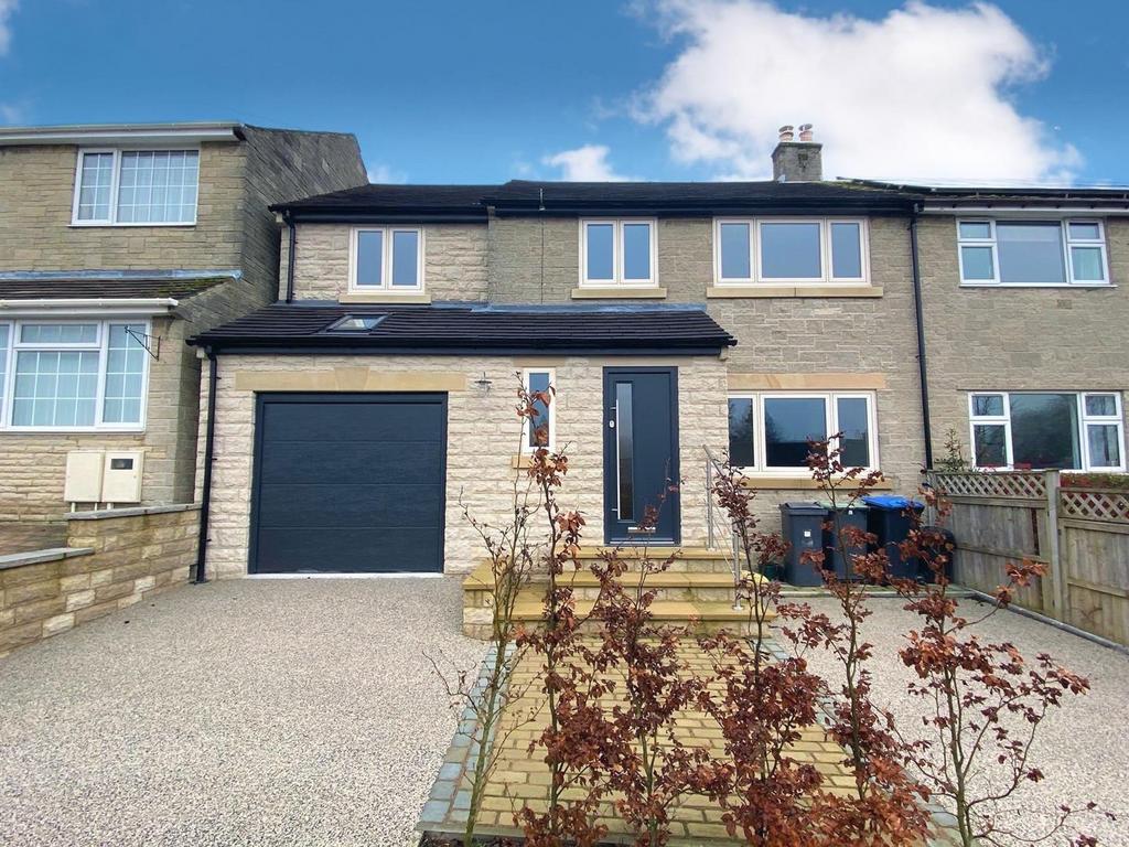 Smithy Knoll Road, Calver, Hope Valley 4 bed semidetached house £