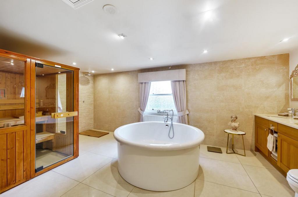 Spa bathroom