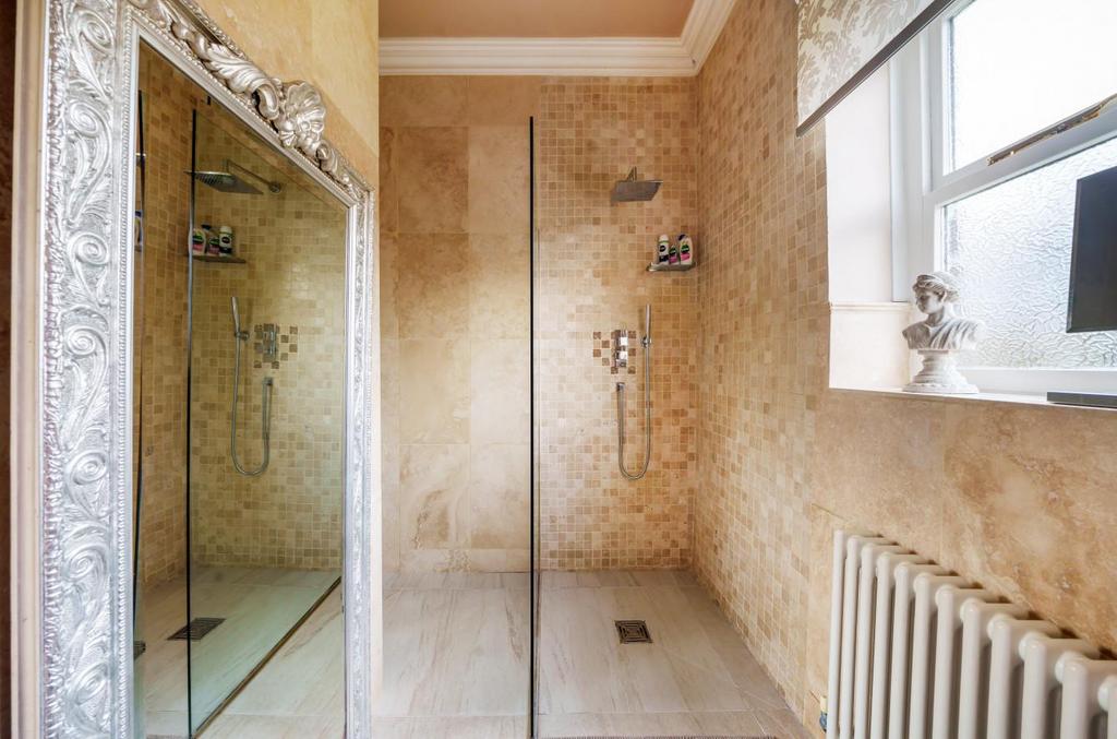 Family shower room