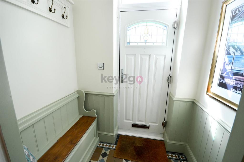 Mosborough Moor, Mosborough, Sheffield, S20 3 bed semidetached house