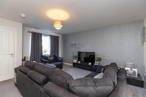 7 Ethel Moorhead Place, Perth, PH2 8FA