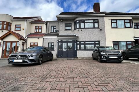 5 bedroom house for sale - Eastern Avenue, Ilford