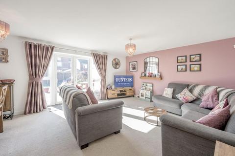 8 Messiter Way, Dudley, DY1 4SY
