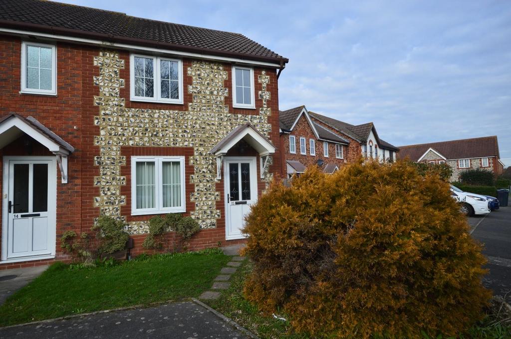 Smithy Drive,Kingsnorth 2 bed end of terrace house £1,100 pcm (£254 pw)