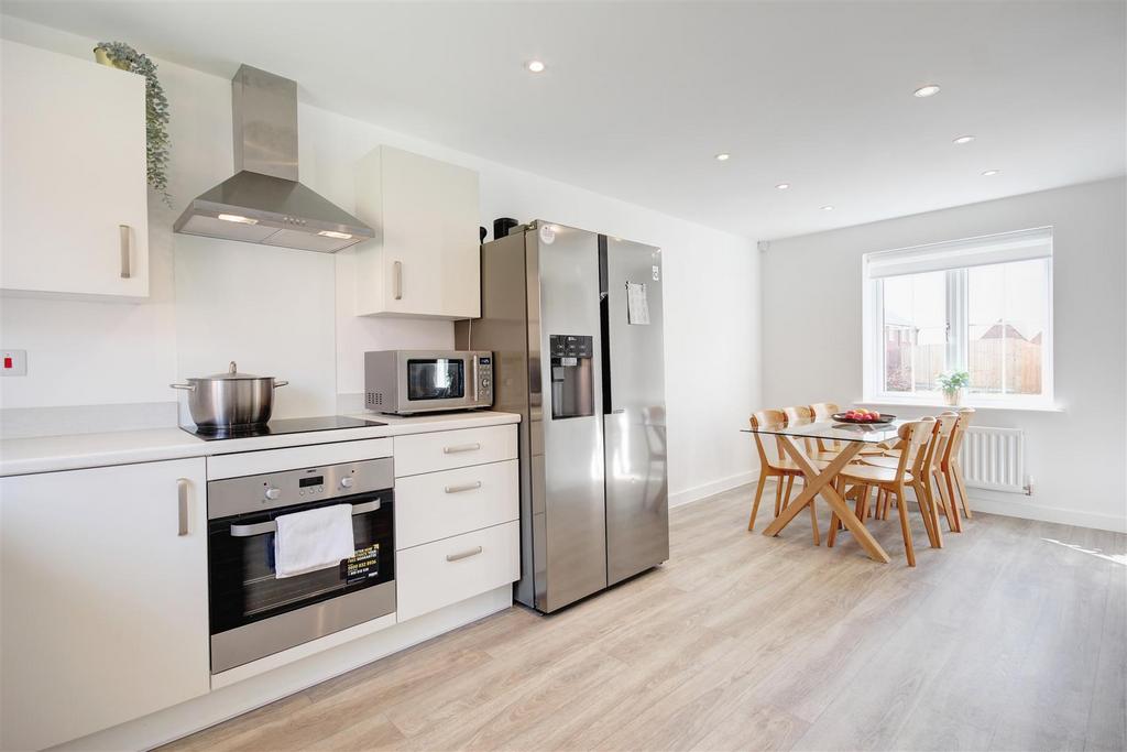 Dining Kitchen