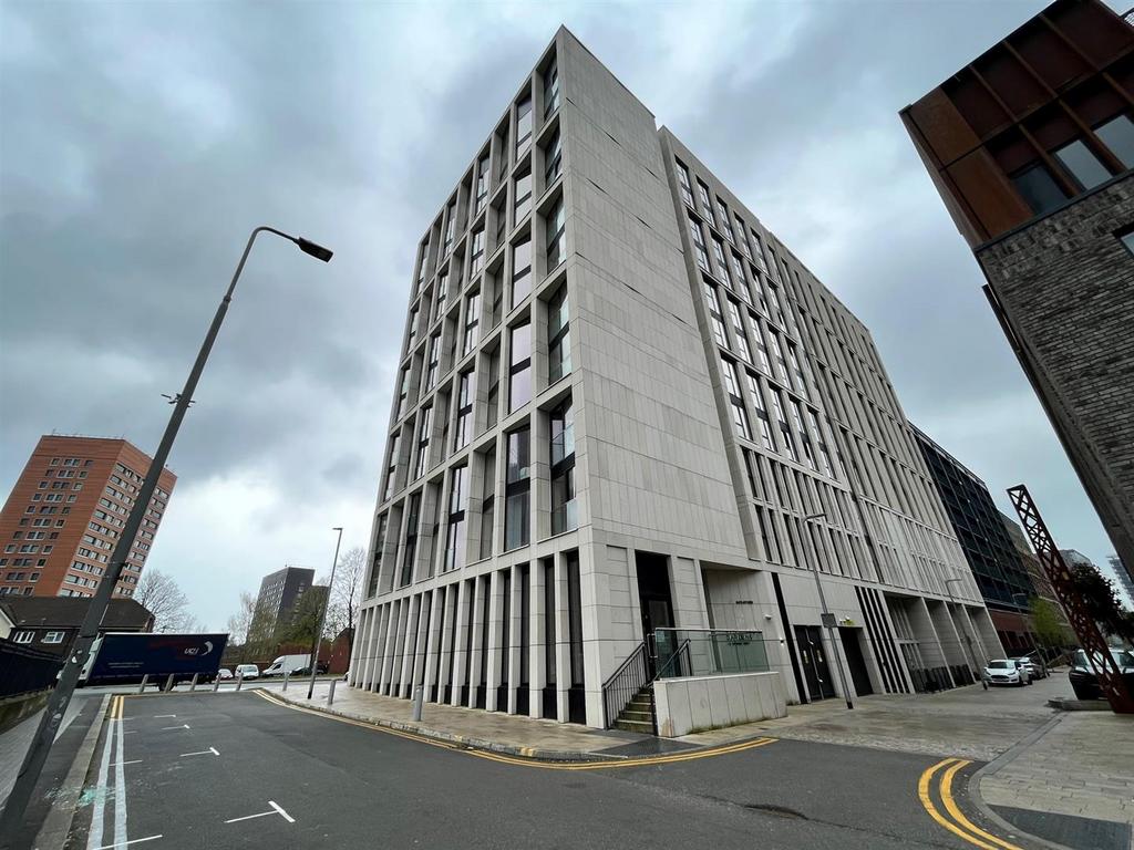 1a Spinners Way, Castlefield, Manchester 1 bed apartment £1,100 pcm