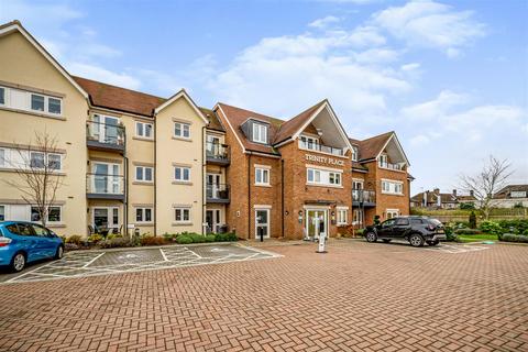 1 bedroom apartment for sale, Trinity Place, Beaumont Way, Hazlemere, High Wycombe, , HP15 7EG