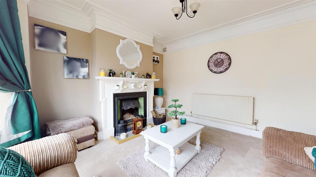 Clevedon Road, Midsomer Norton, Radstock 3 bed terraced house £285,000