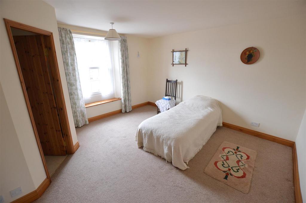 Slack house bedroom 2