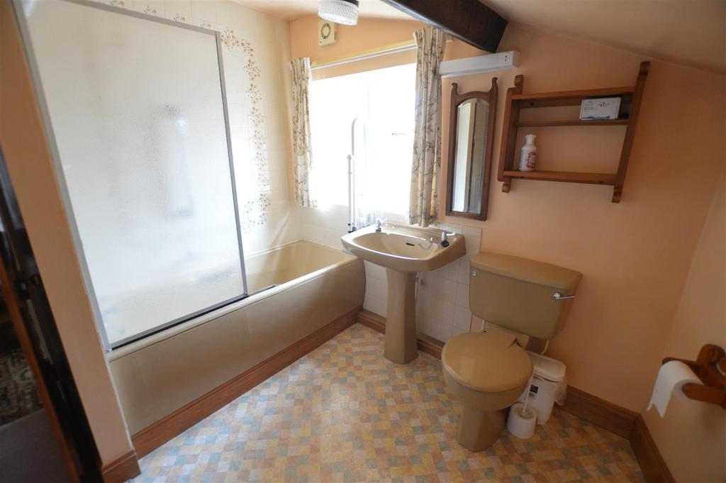 Slack house annexe bathroom