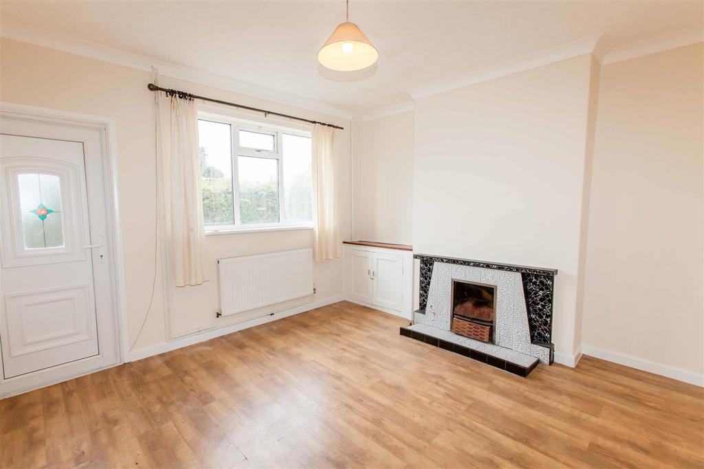 Clowne Road, Stanfree, Chesterfield 3 bed terraced house £109,950