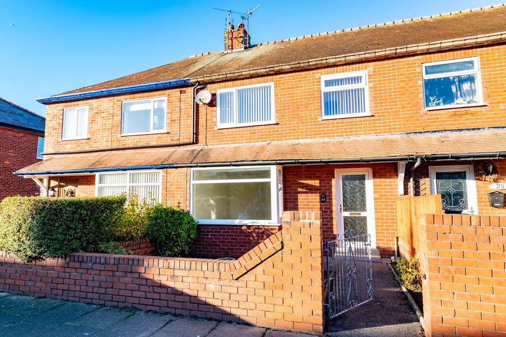 Fairview Avenue, Lytham St Annes, FY8 3 bed terraced house £850 pcm