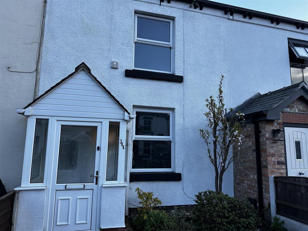 Ashton Road East, Failsworth, Manchester 2 bed mews £189,995