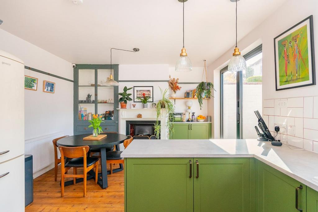 DAORRELLUB11 - Kitchen.Diner E.jpg