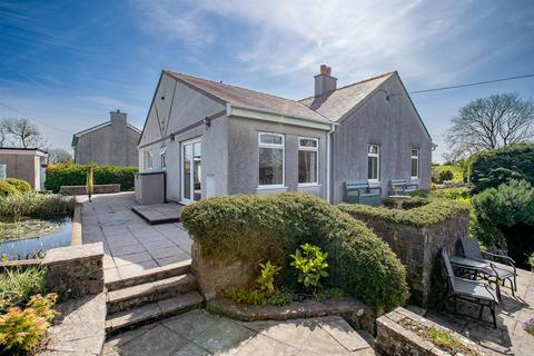 4 bedroom detached bungalow for sale, Tyn-Y-Gongl