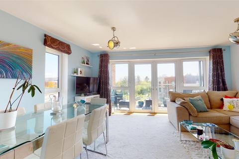 Flat 15, Bessemer Lodge, 15 Ada Walk, Oakgrove, Milton Keynes, MK10 9SW
