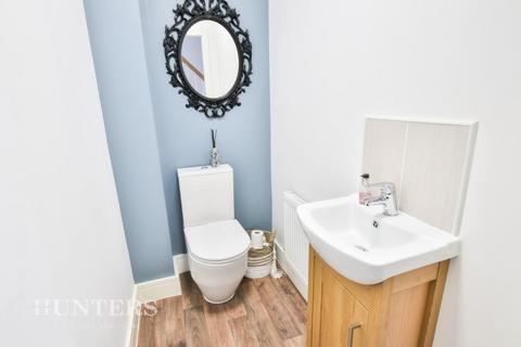 11 Lockside, Littleborough, OL15 0HX