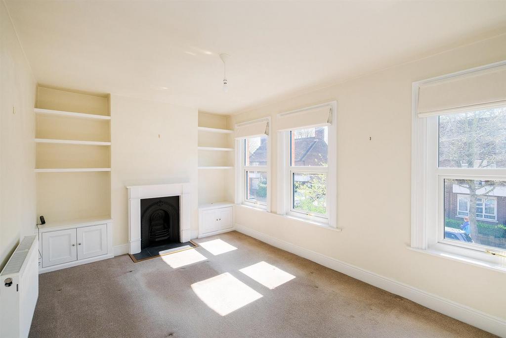 149 Brettenham Road-11 resized.jpg