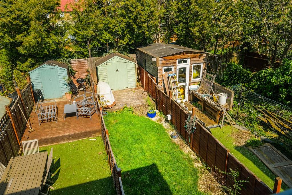 149 Brettenham Road ext resized.jpg