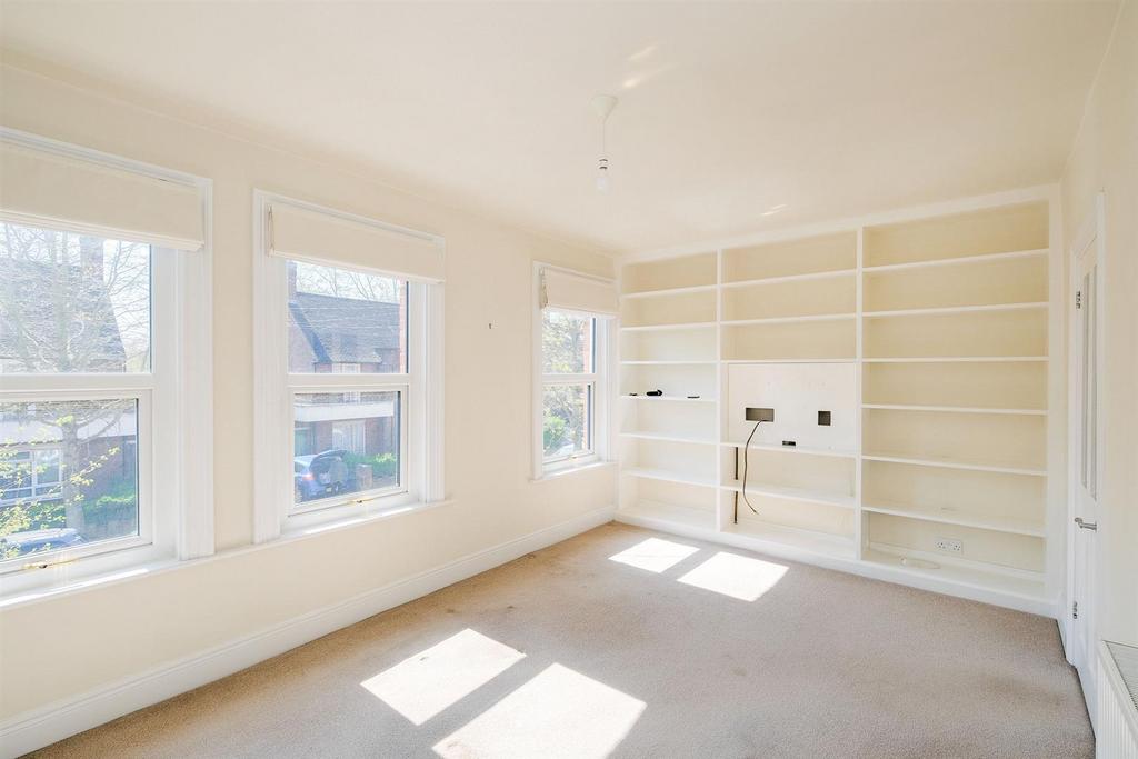 149 Brettenham Road-12 resized.jpg