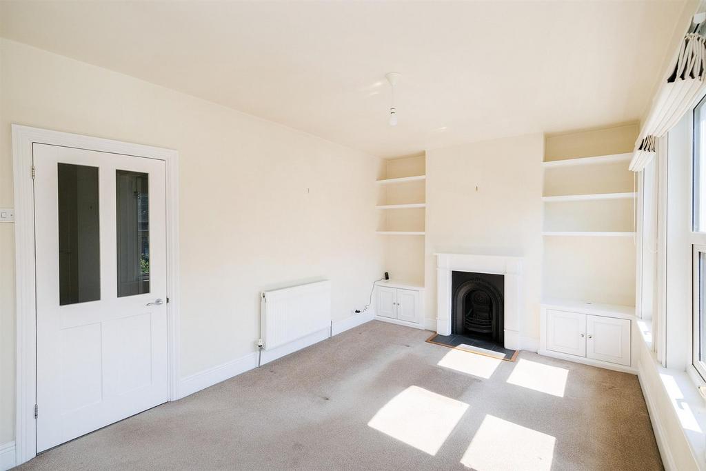 149 Brettenham Road-13 resized.jpg