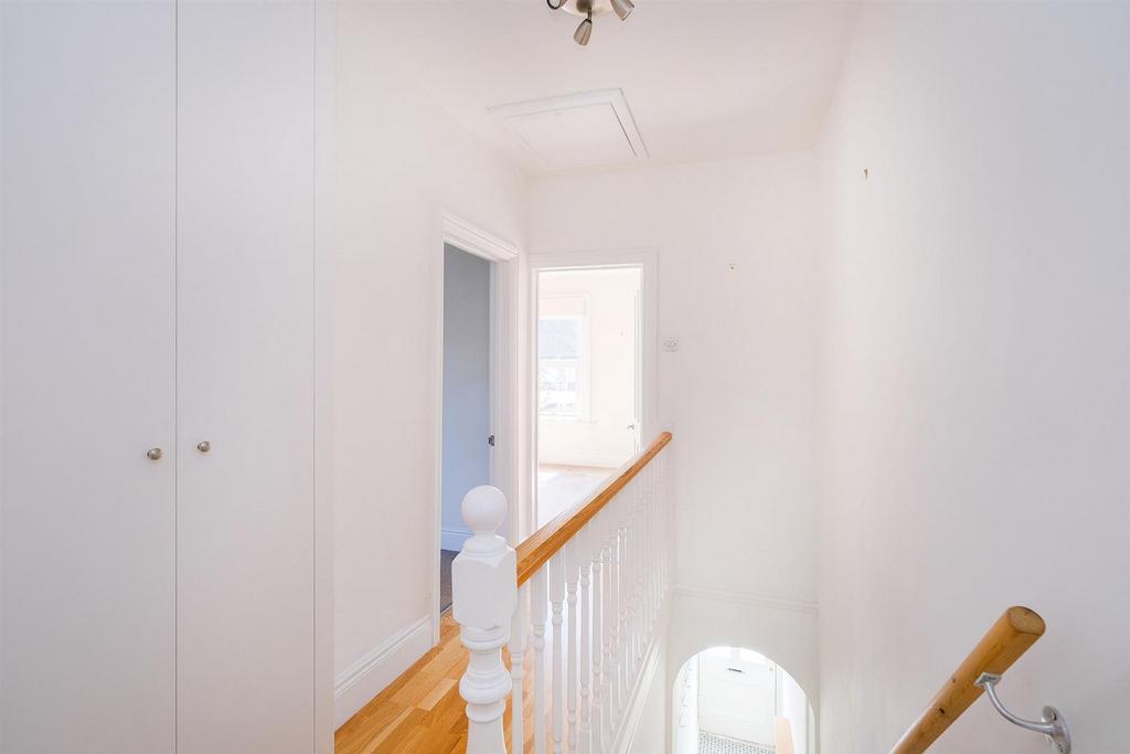 149 Brettenham Road-10 resized.jpg