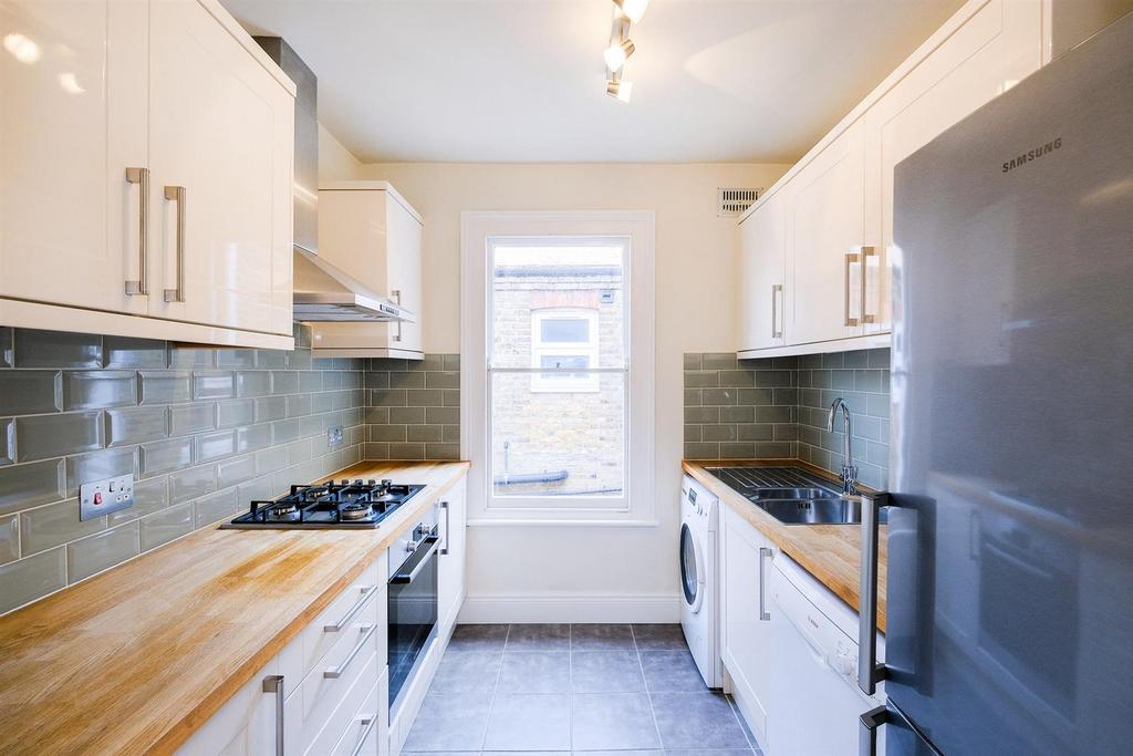 149 Brettenham Road-6 resized.jpg