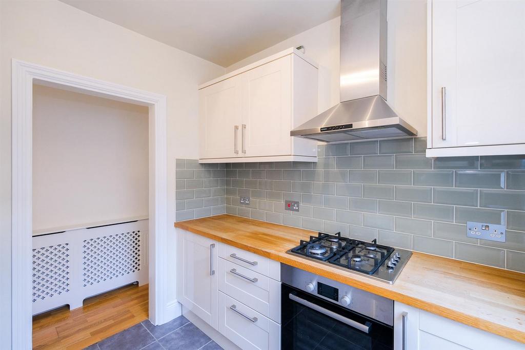 149 Brettenham Road-9 resized.jpg