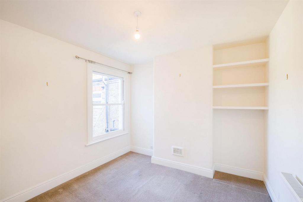 149 Brettenham Road-14 resized.jpg