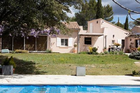 4 bedroom villa, Lauris, Vaucluse, Provence-Alpes-Côte d'Azur