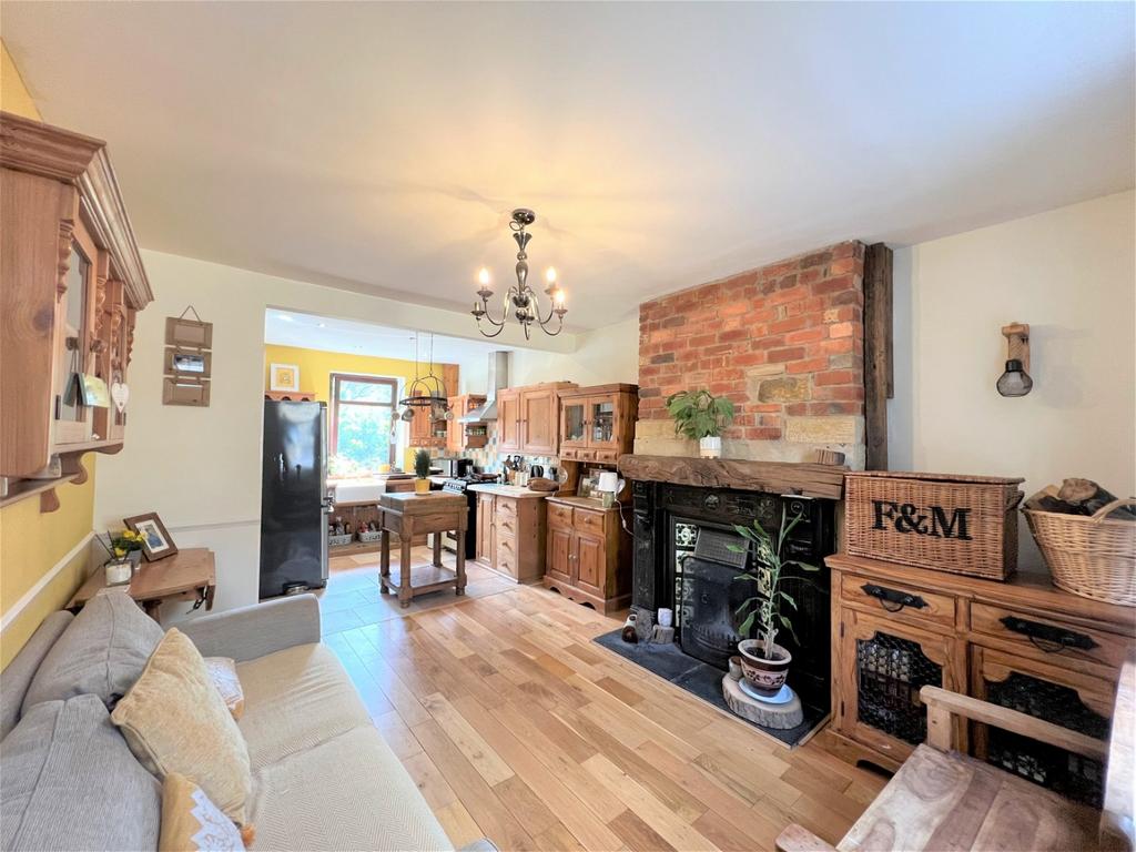 Manchester Road, Thurlstone, S36 3 bed end of terrace house for sale