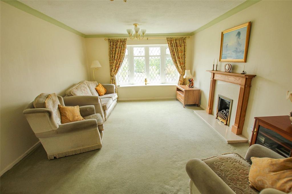Oaklands, Guilden Sutton, Chester, CH3 5 bed detached house for sale