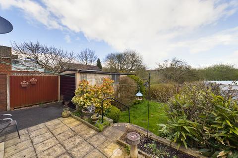 25 Fairhaven Grove, Stoke-on-trent, ST1 6LX