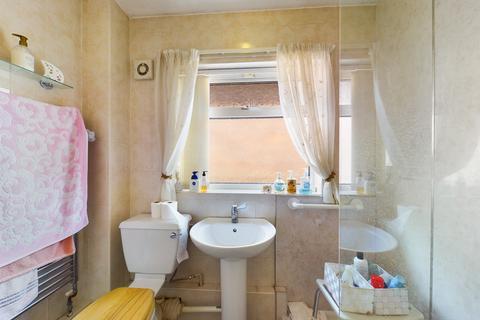 25 Fairhaven Grove, Stoke-on-trent, ST1 6LX