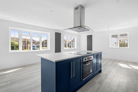 2 Halifax Close, Wellesbourne, Warwick, CV35 9LD