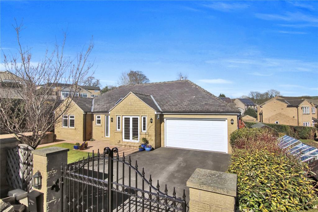 Bradley Road, Silsden, BD20 3 bed bungalow for sale £425,000