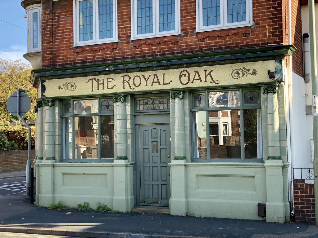 Brockhurst Road, Gosport PO12 1 bed ground floor flat for sale £105,000