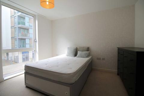 1 bedroom apartment to rent - Burgoyne House, Brentford