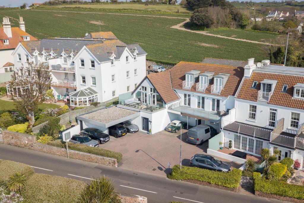 La Grande Route De La Cote, St. Clement, Jersey 3 bed semidetached house for sale £1,695,000