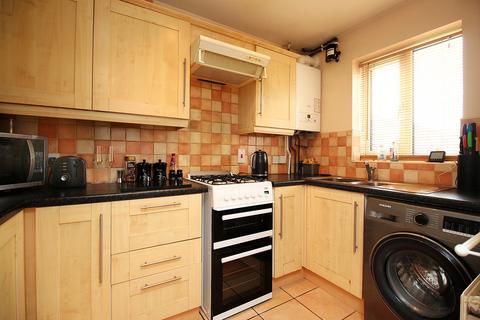 2 bedroom semi-detached house for sale, Moorland Road, Syston, LE7