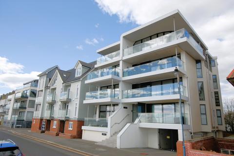 2 bedroom penthouse for sale - West Parade, Hythe, CT21