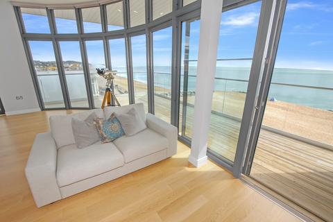 2 bedroom penthouse for sale - West Parade, Hythe, CT21