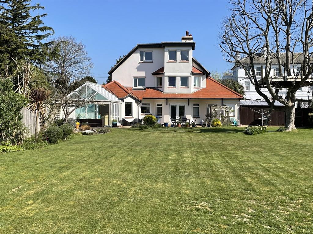 Crescent Road, Alverstoke, Gosport, Hampshire, PO12 6 bed detached house for sale £1,500,000