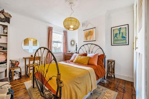 19 Lucas Road, London, SE20 7EE
