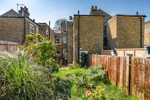 19 Lucas Road, London, SE20 7EE