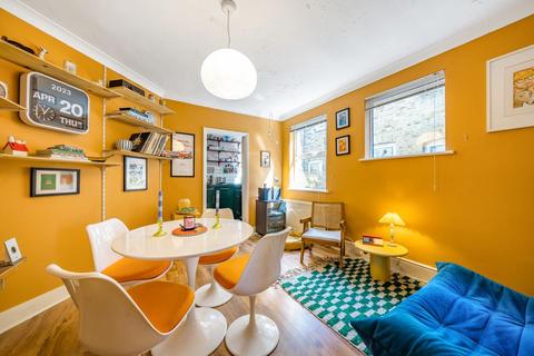 19 Lucas Road, London, SE20 7EE