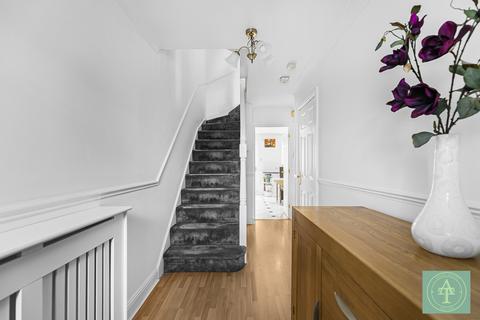 13 Macleod Road, London, N21 1SW